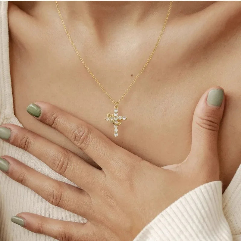 DIVINE GLOW™ Cross & Crown Necklace – 18K Gold Plated ✝️👑